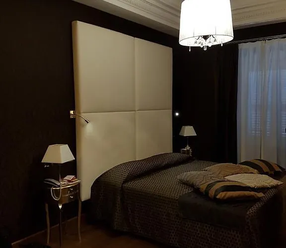 Gasthof Indipendenza House *